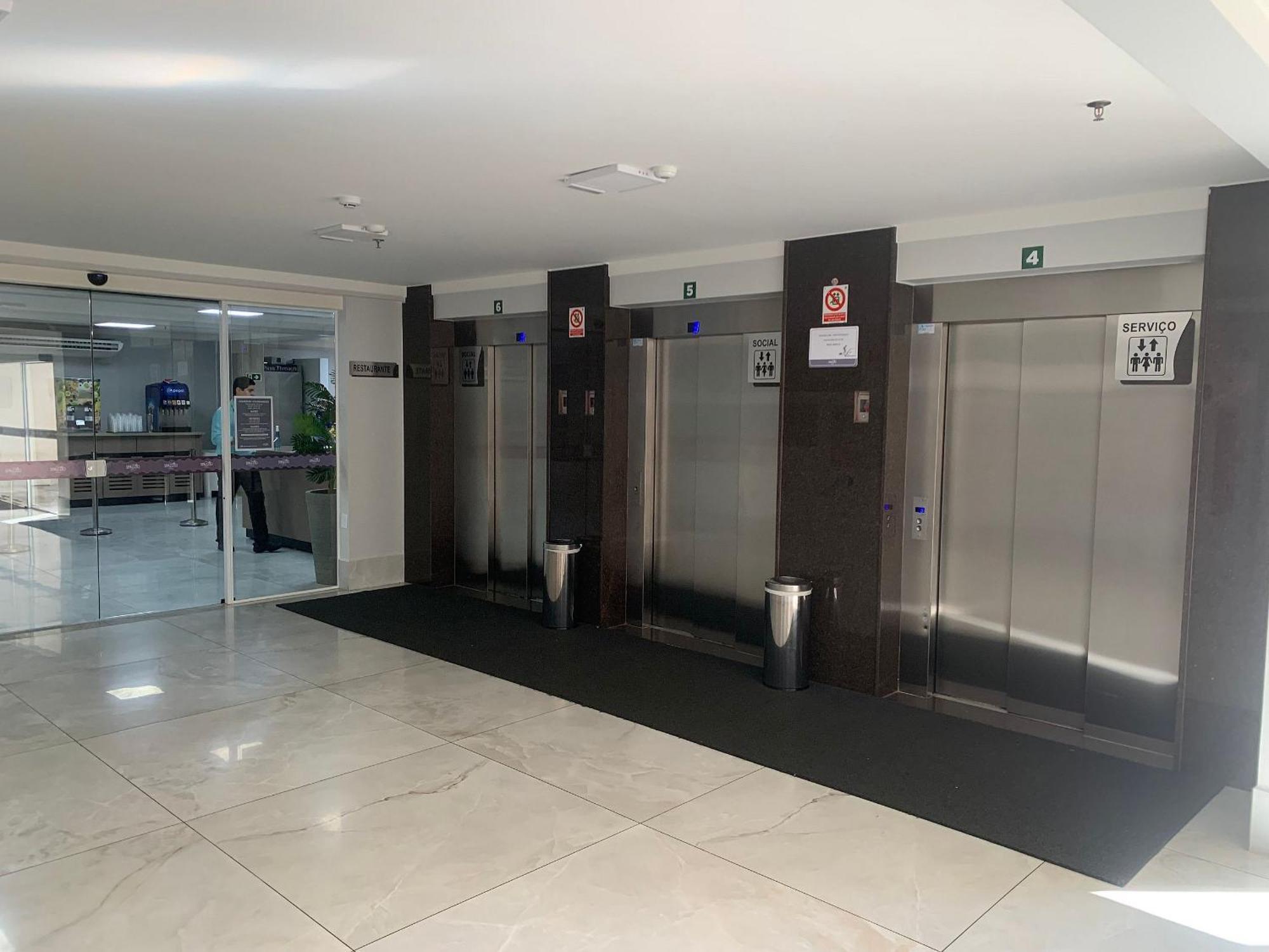 Hotel Spazzio Diroma Cafe Da Manha E Acesso Ao Acqua Park Caldas Novas Eksteriør billede