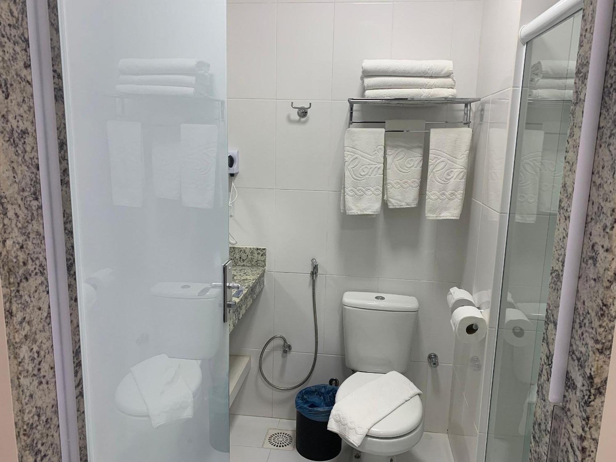 Hotel Spazzio Diroma Cafe Da Manha E Acesso Ao Acqua Park Caldas Novas Eksteriør billede