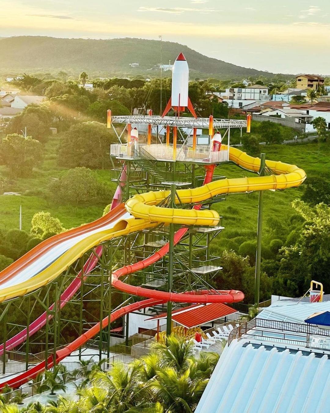 Hotel Spazzio Diroma Cafe Da Manha E Acesso Ao Acqua Park Caldas Novas Eksteriør billede